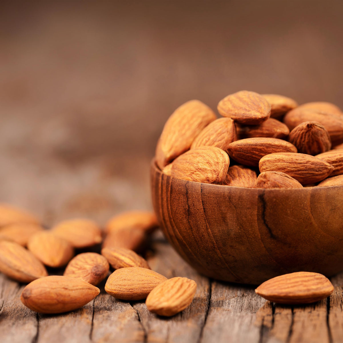 Yupik Organic Raw European Almonds – 2.2 lb, Non-GMO, Vegan, Gluten-Free, Protein & Fiber