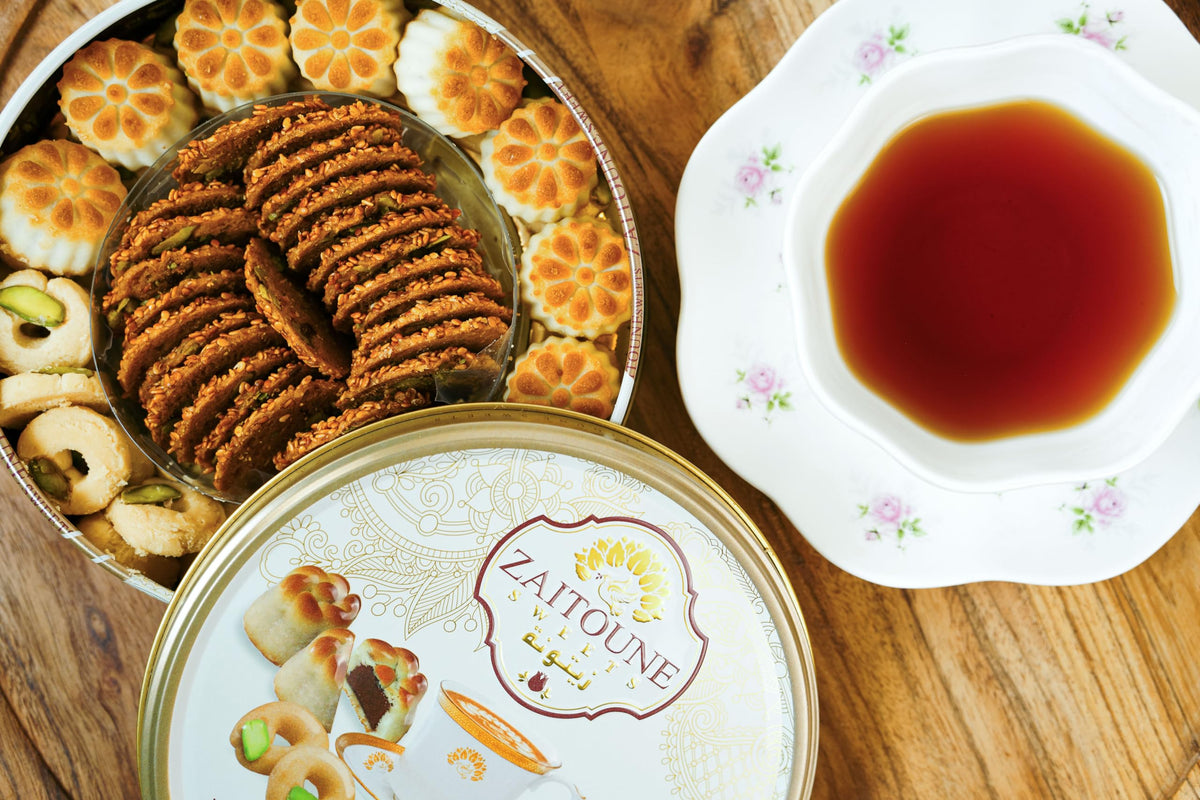 Zaitoune Premium Mini Mixed Cookies – 9 oz Gift Tin (Date Maamoul, Barazek & Ghraybeh)